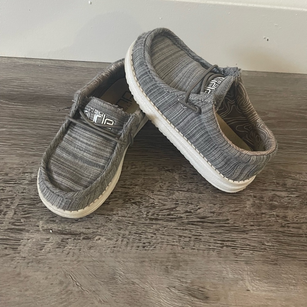 Toddler Hey Dudes Size 9